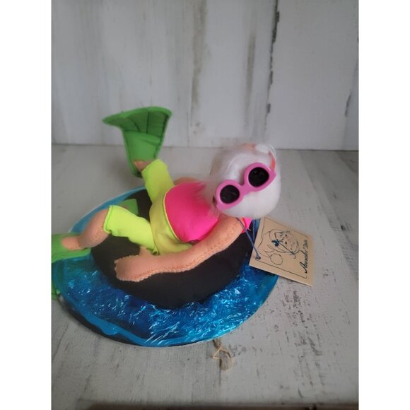 Annalee 1990 summer time maui santa vacation swimming doll Society - Picture 5 of 8